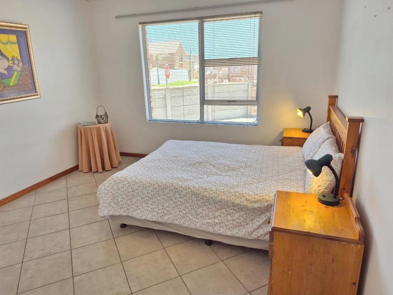 To Let 3 Bedroom Property for Rent in Strandfontein Western Cape